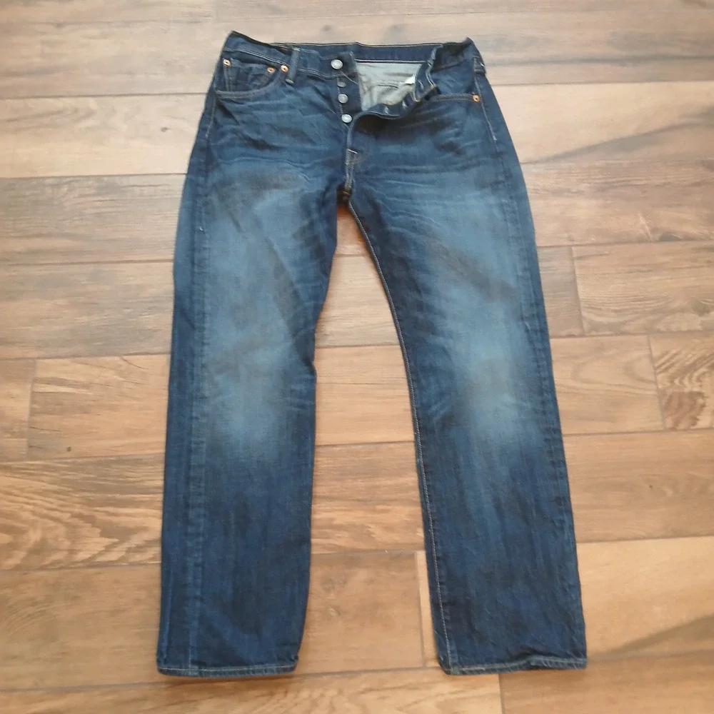 Levi's 501 Jeans Men 34x30 (FITS 31x28) Dark Blue Button Fly Straight Leg Denim
